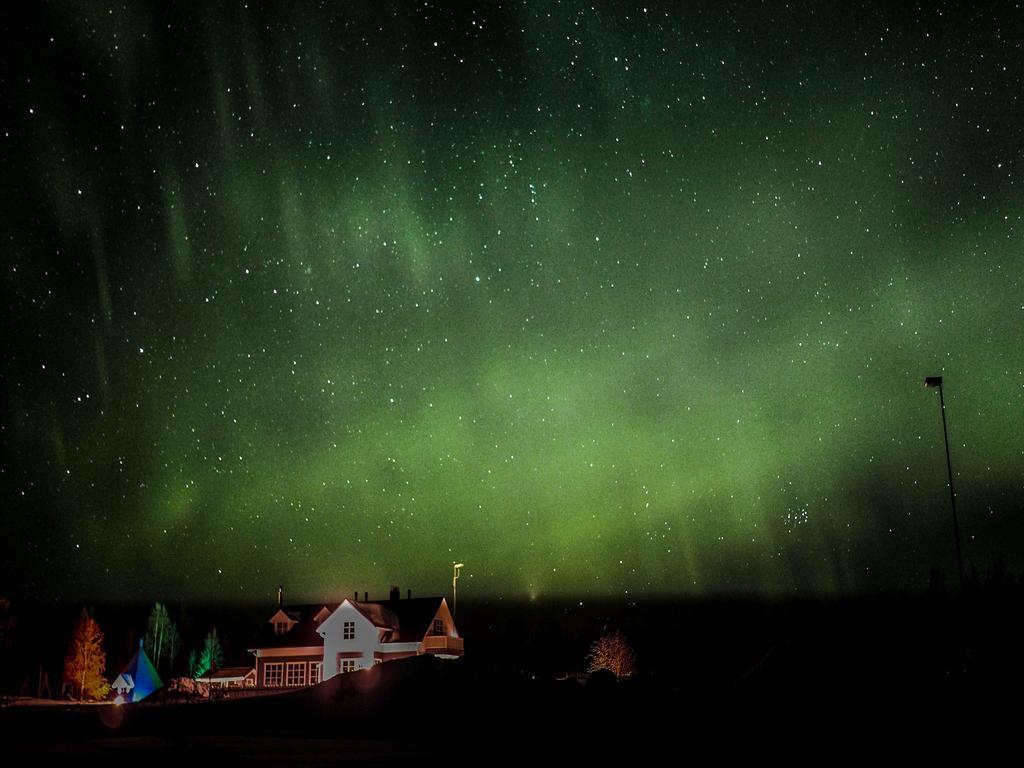 Miekojaervi Resort ペッロ エクステリア 写真