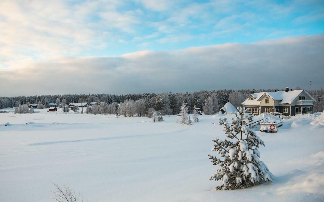 Miekojaervi Resort ペッロ エクステリア 写真