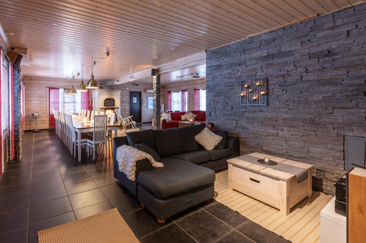 Miekojaervi Resort ペッロ エクステリア 写真