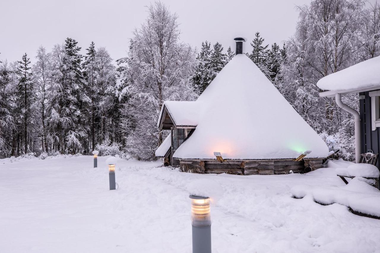Miekojaervi Resort ペッロ エクステリア 写真